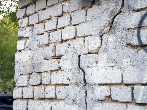 Cracked Brick Wall Repair in Pottstown